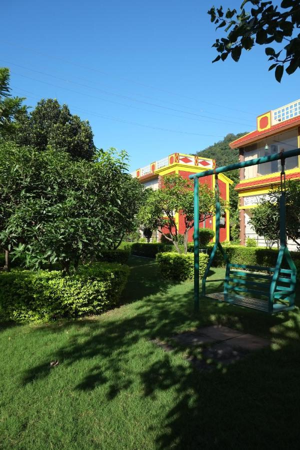Mvt Guesthouse & Restaurant Rišikéš Exteriér fotografie