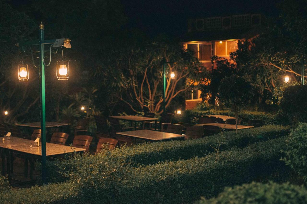 Mvt Guesthouse & Restaurant Rišikéš Exteriér fotografie