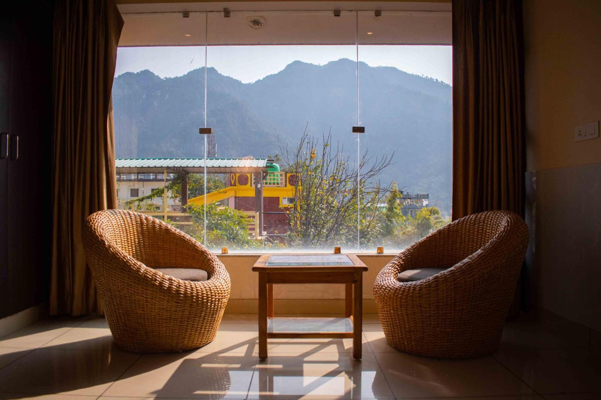 Mvt Guesthouse & Restaurant Rišikéš Pokoj fotografie